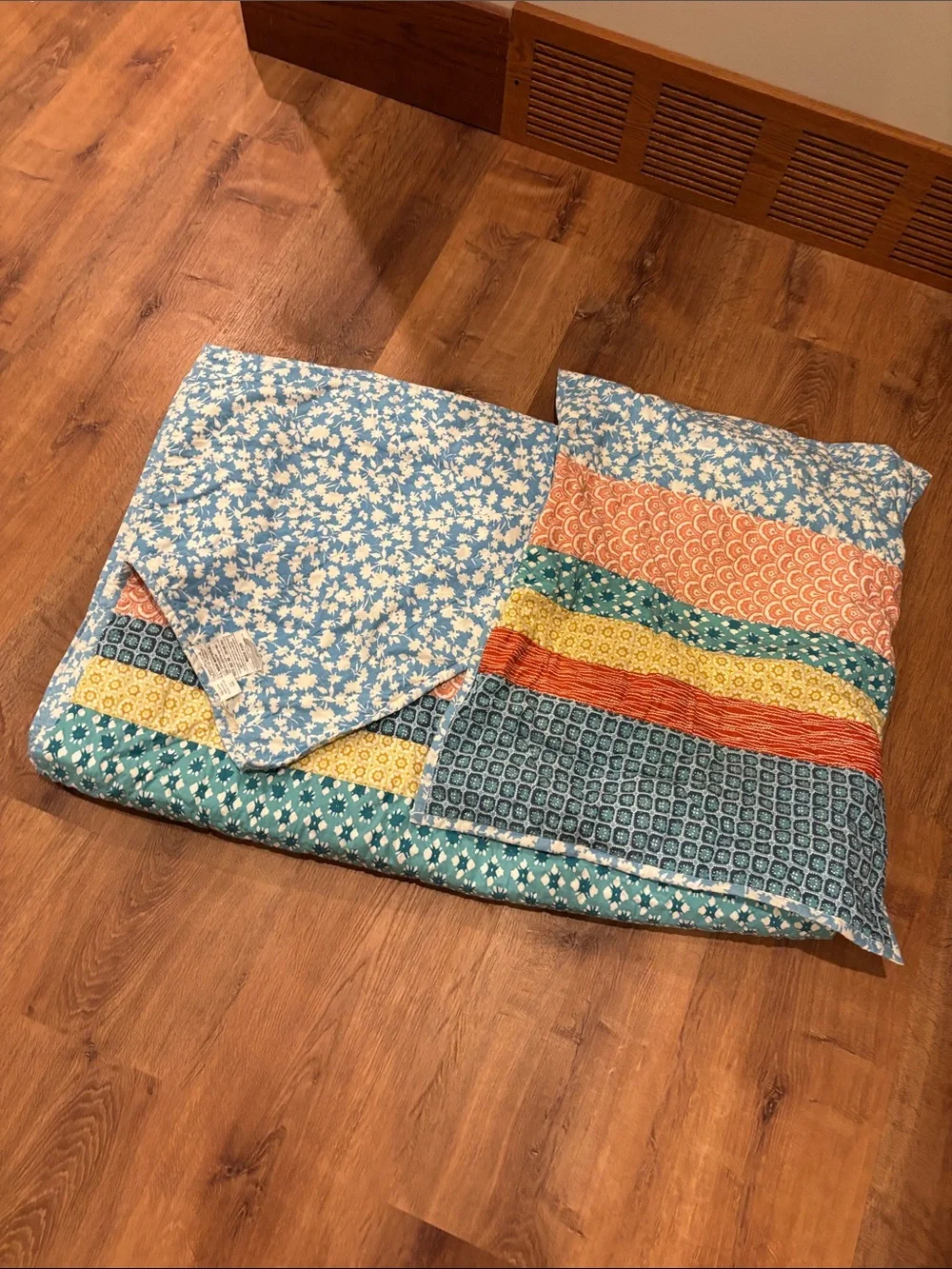 Garnet Hill Blue, Yellow & Teal Patchwork Cotton Quilt